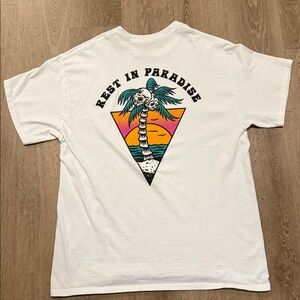 Rest In Paradise T-Shirt Retro Fit (Large, Men’s)